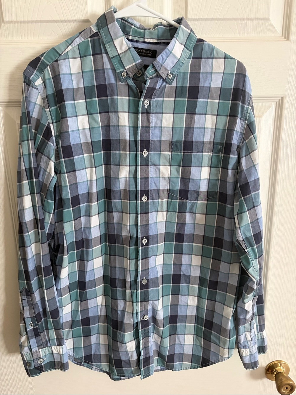 Banana Republic Men’s Blue, Green & White Plaid Button-Down Shirt
